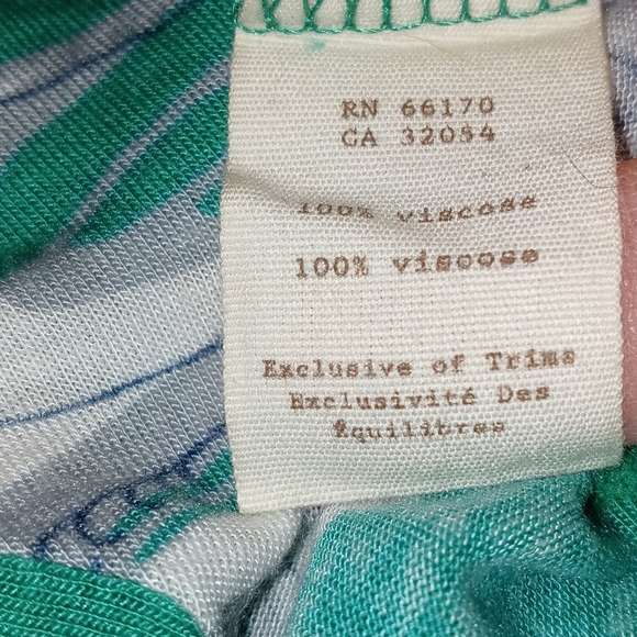 Little Yellow Button Blouse Size Large Multi Color Sleeveless Soft Stretch - Picture 11 of 12